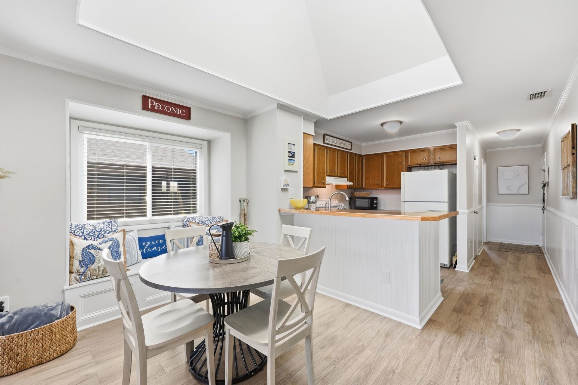 212 2nd Ave. N Photo 11