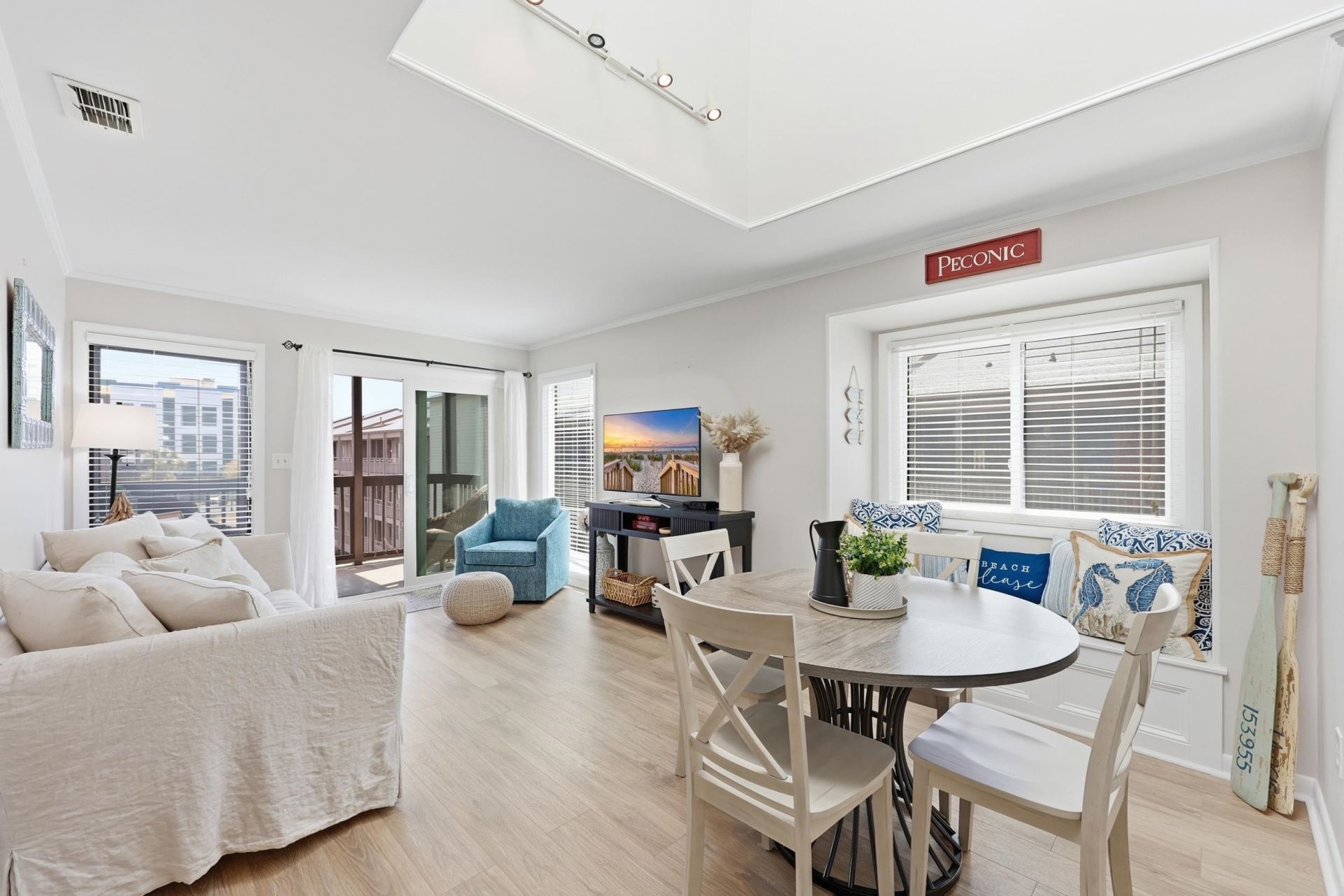 212 2nd Ave. N Photo 37