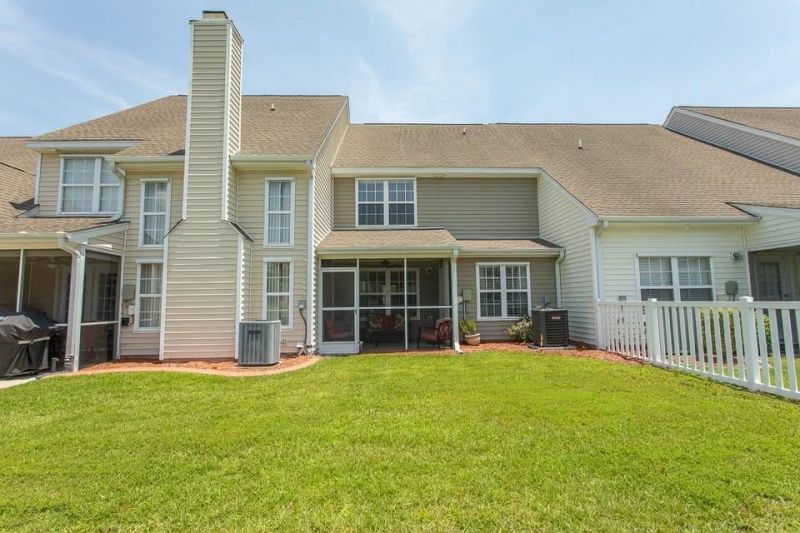 325 River Run Dr. Photo 16