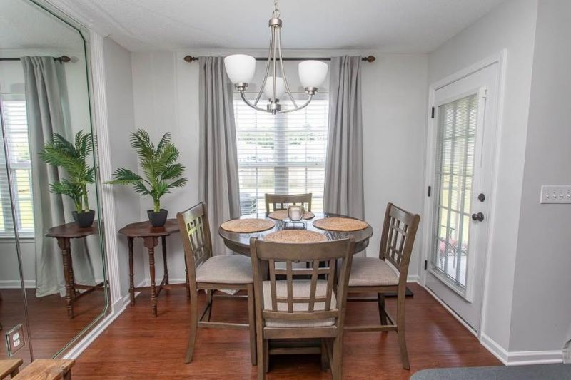 325 River Run Dr. Photo 7