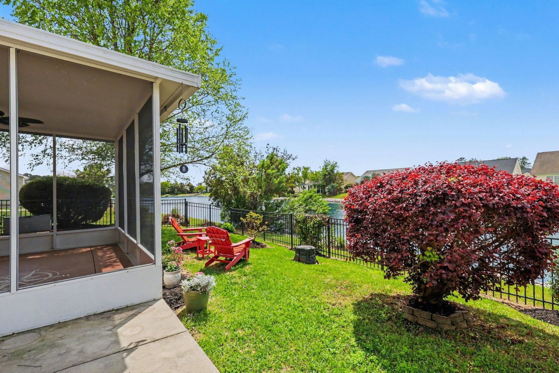 363 Vermillion Dr. Photo 28