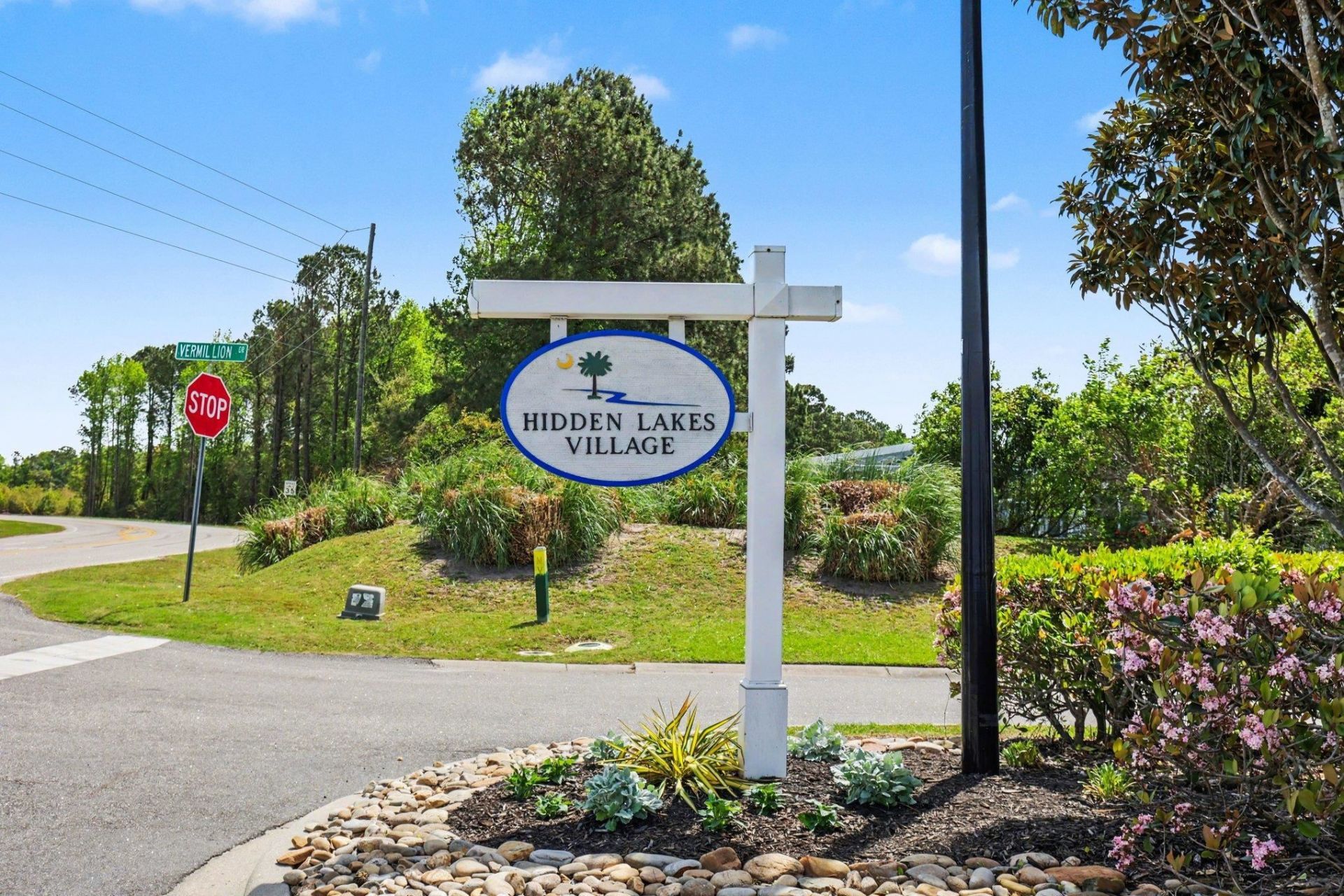 363 Vermillion Dr. Photo 38