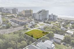 301 68th Ave. N photo 4