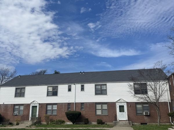 31 Nob Hill, Unit A, Bridgeport, CT 06610