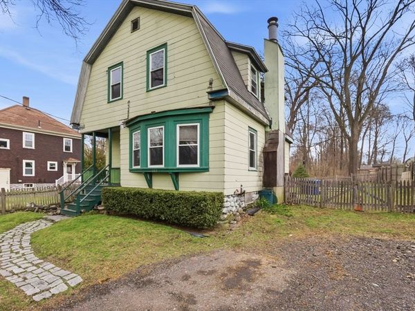 513 Maple St, Danvers, MA 01923