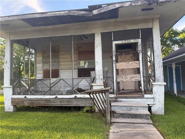 2005 FAIRCHILD Street, Baton Rouge, LA 70807