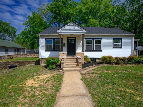 729 Bates Street, Batesville, AR 72501