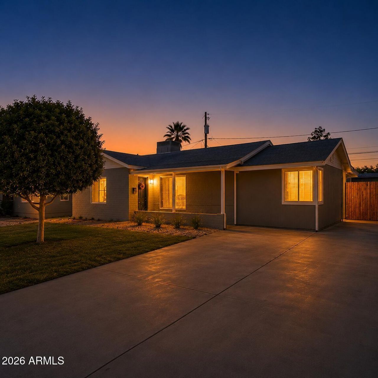 2026 W Oregon Avenue, Phoenix, AZ 85015 Main Photo