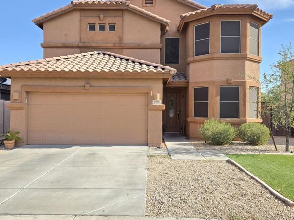 7115 W KINGS Avenue, Peoria, AZ 85382