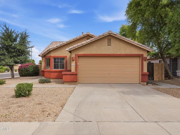 3242 E BONANZA Road, Gilbert, AZ 85297