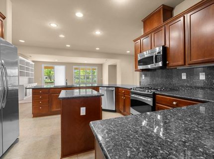 9875 Westminster Way, Elk Grove, CA 95757 Photo