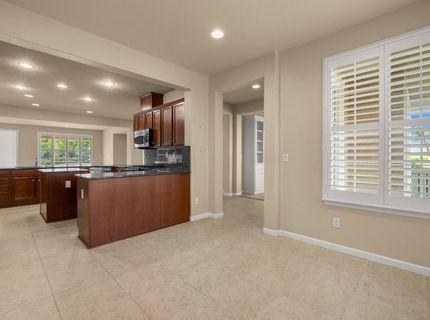 9875 Westminster Way, Elk Grove, CA 95757 Photo