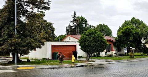 329 S Stockton Ave, Ripon, CA 95366 Photo