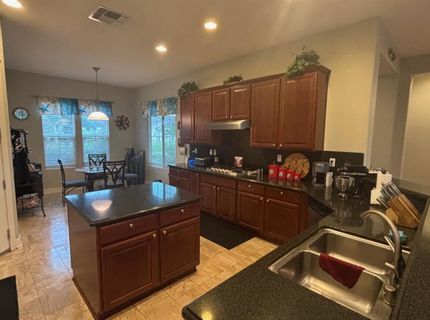 1062 Longhorn Ln, Lincoln, CA 95648 Photo