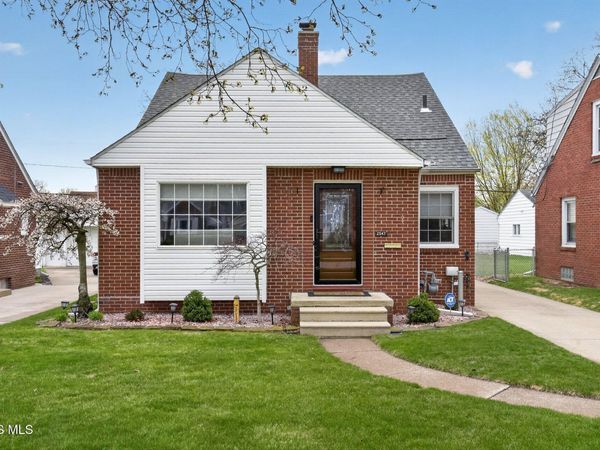 2547 Castleton Avenue, Toledo, OH 43613