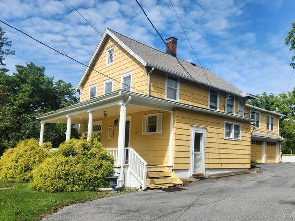 167 E Genesee St Apt #3, Skaneateles, NY 13152