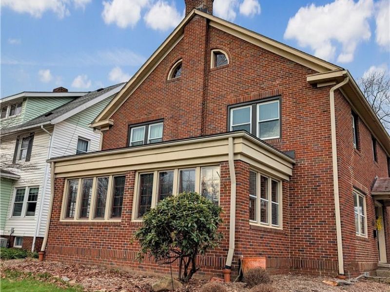 224 Casterton Avenue , Akron, OH 44303 Photo 1