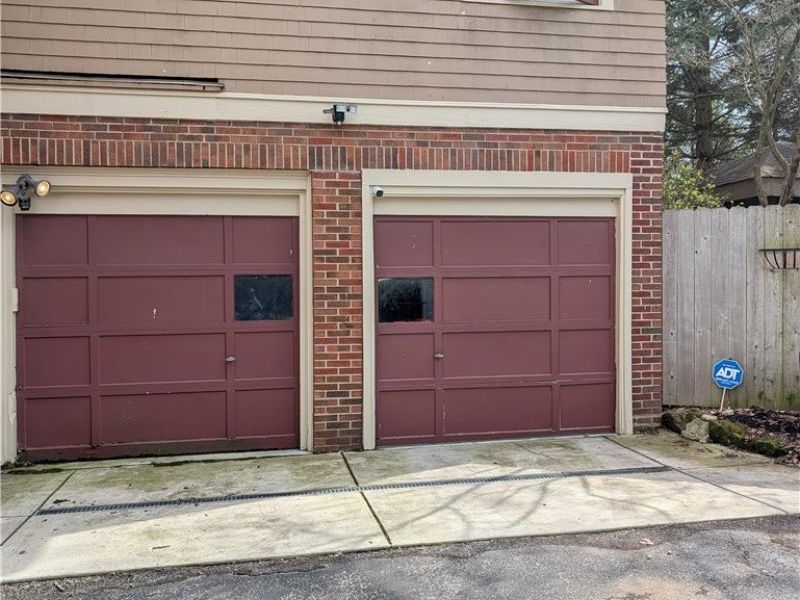 224 Casterton Avenue , Akron, OH 44303 Photo 4