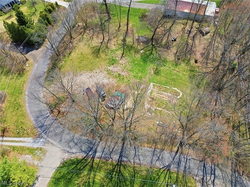 2854 Swinehart , Akron, OH 44312 Photo 8