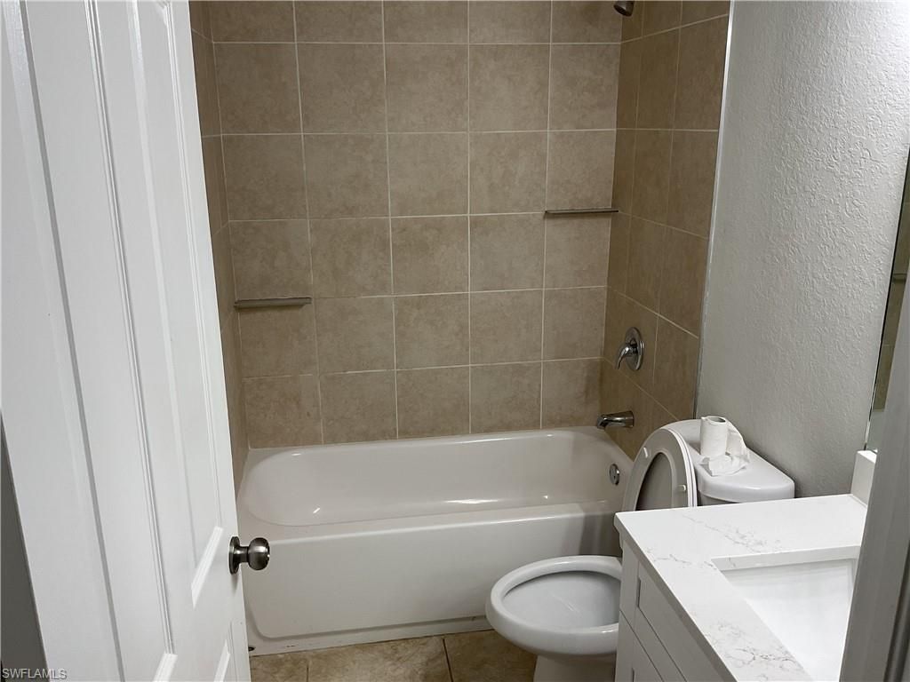 3018 41st St Sw, Lehigh Acres, FL 33976 Photo