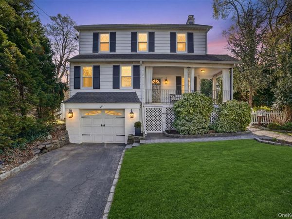 404 Bronxville Road, Bronxville, NY 10708