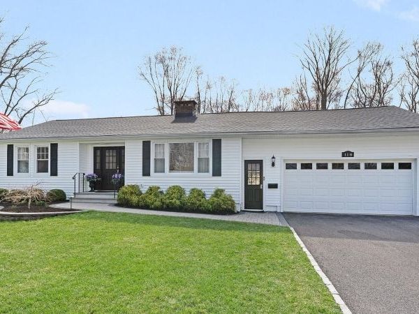 118 Lincoln Ave, Florham Park, NJ 07932