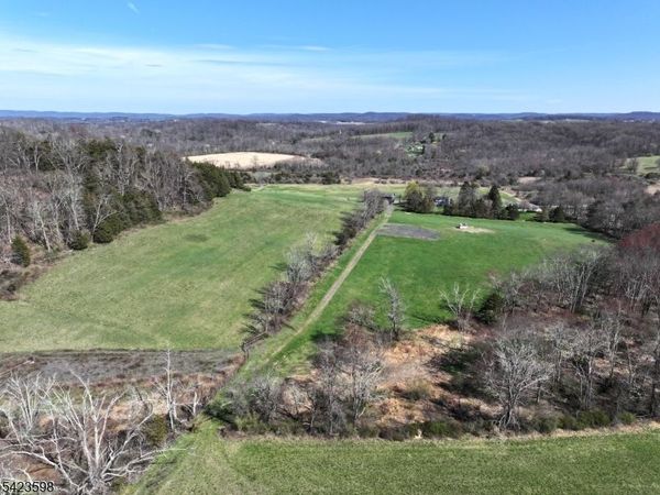 47 Snover Rd, Lafayette, NJ 07848