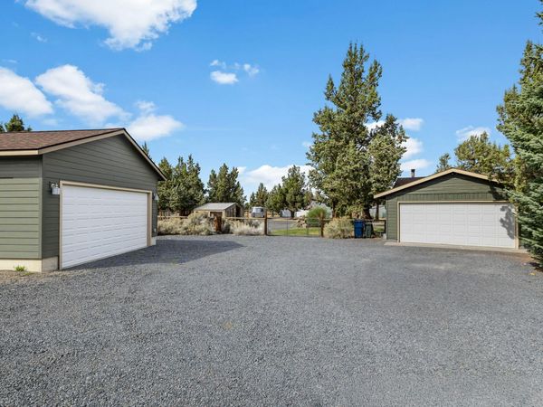 23060 Tumbleweed Drive, Bend, OR 97701