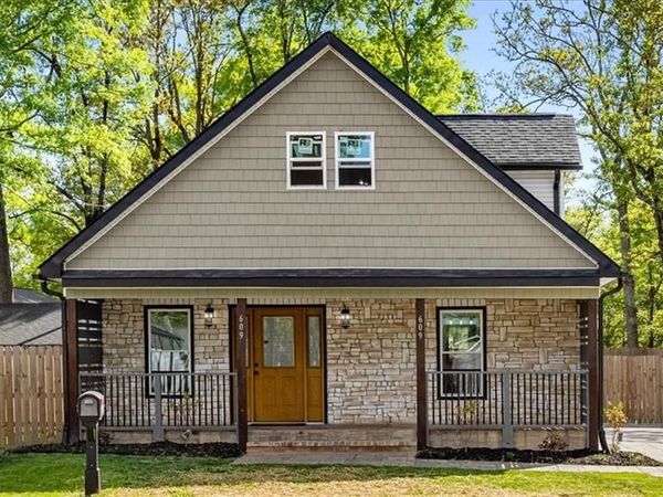 609 Unity Street , Thomasville, NC 27360