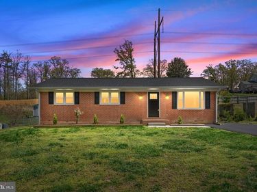 221 MORNINGSIDE DRIVE , FREDERICKSBURG, VA 22401