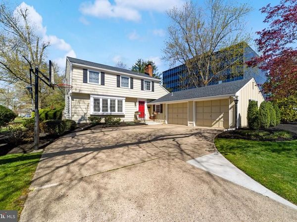 60 PINE VALLEY ROAD, CHERRY HILL, NJ 08034