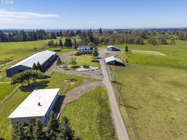 33246 S WILHOIT RD, Molalla, OR 97038