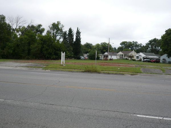 625 W 4th ST, Salem, VA 24153