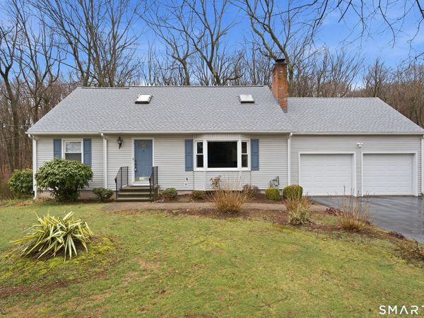156 Bender, Hamden, CT 06518
