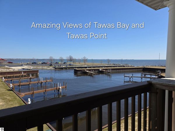 911 Lake Street W, Unit 2, Tawas City, MI 48763