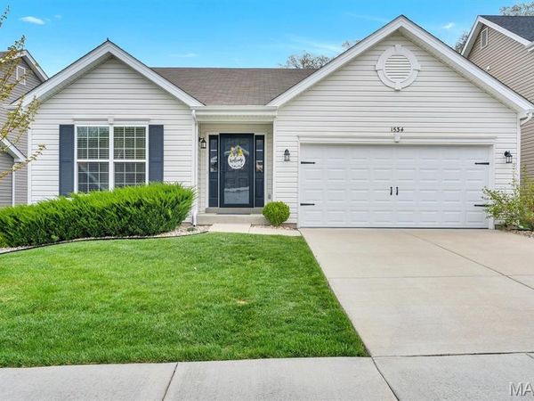 1534 Cascade Lane, Eureka, MO 63025