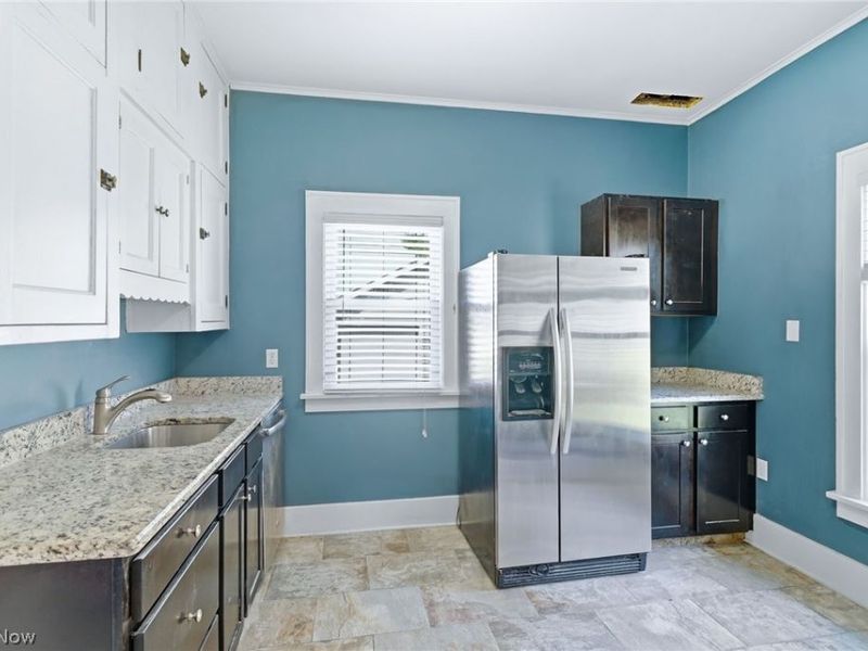 413 Hower Street NE, North Canton, OH 44720 Photo 13