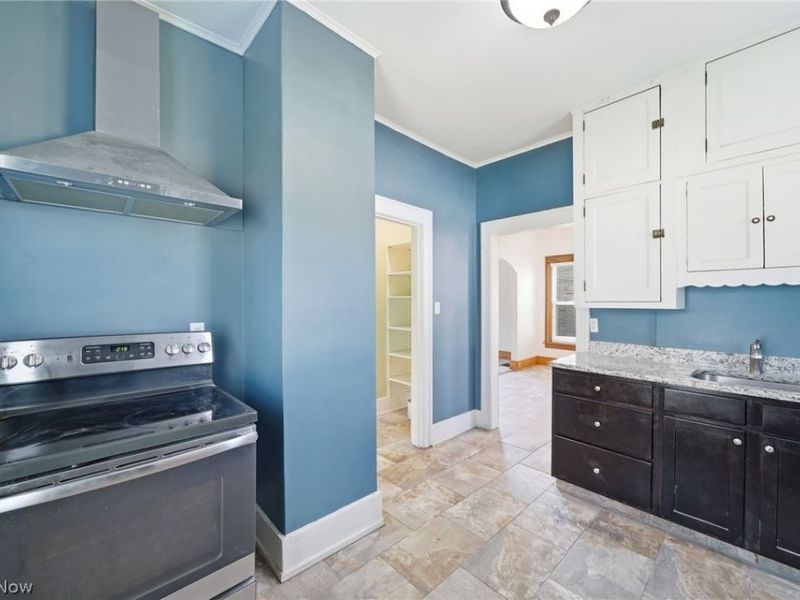 413 Hower Street NE, North Canton, OH 44720 Photo 16