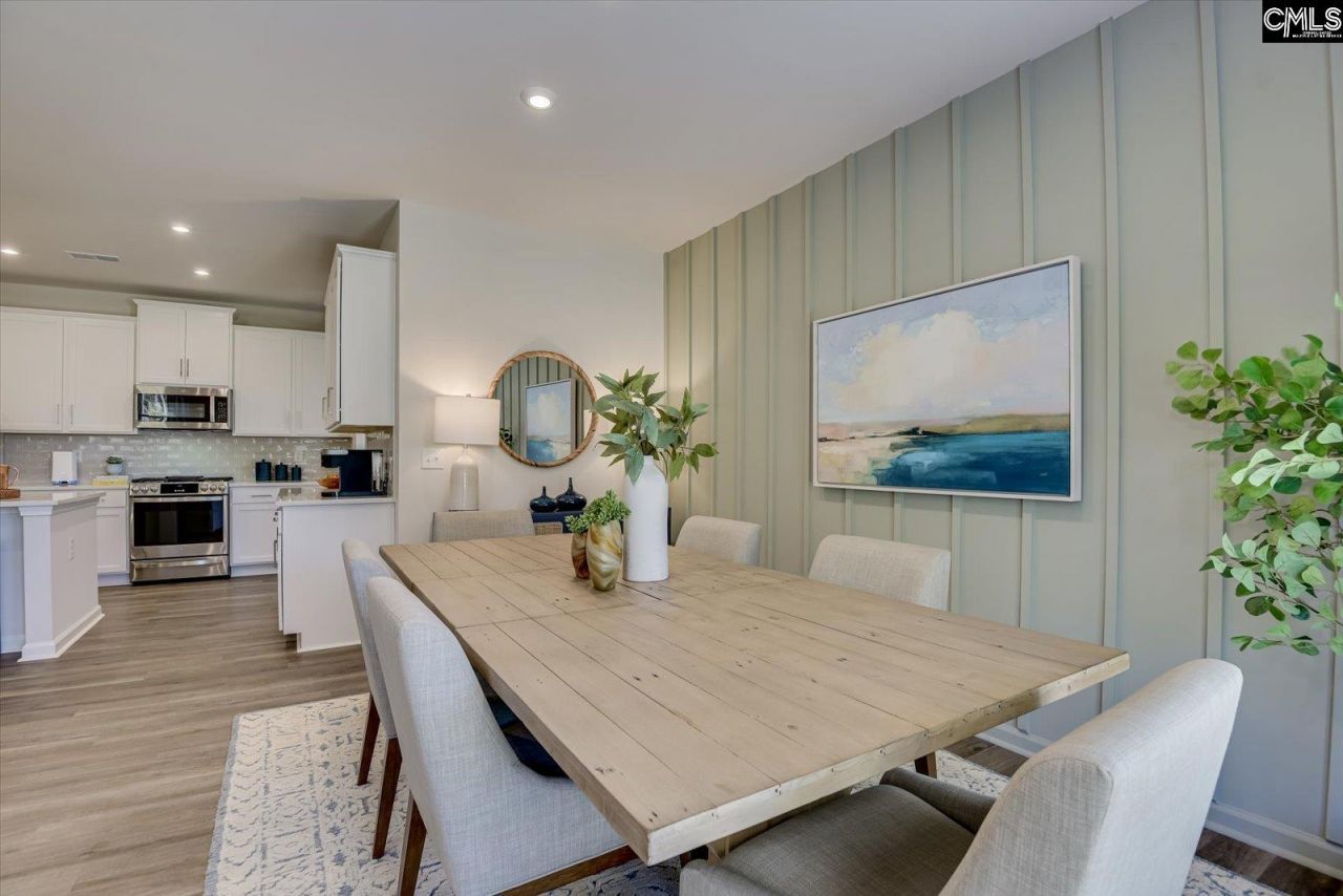 708 Feldspar Court  Photo 14