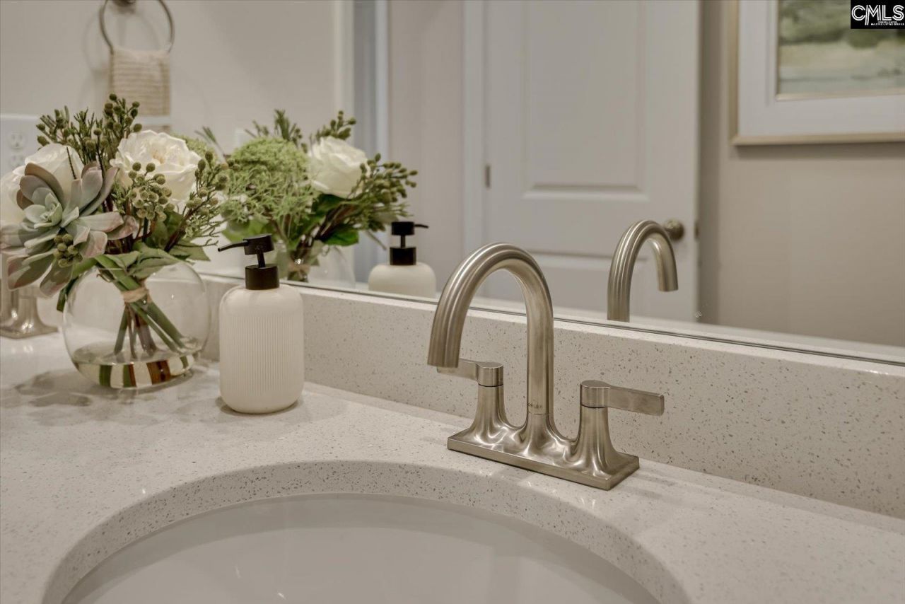 708 Feldspar Court  Photo 48