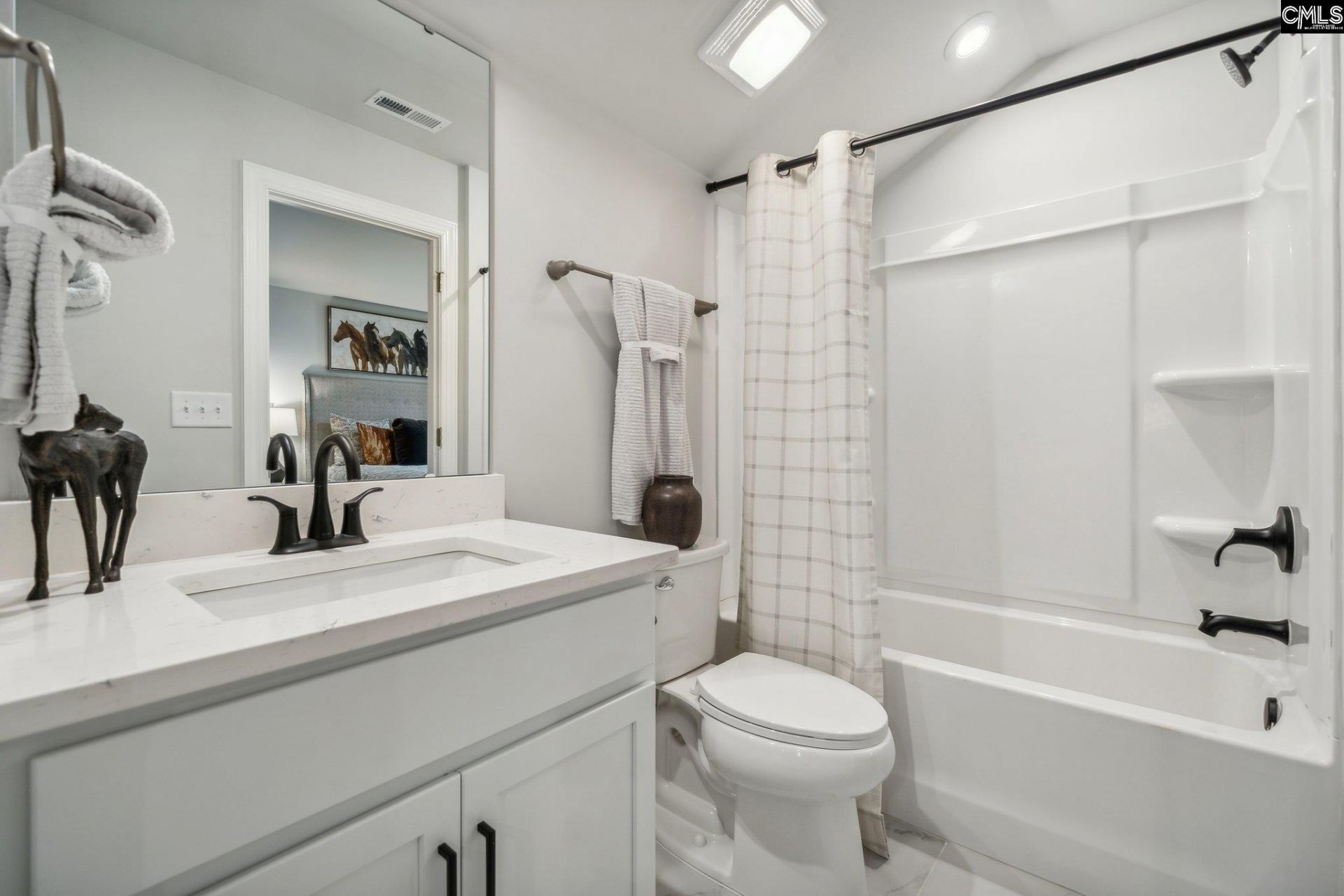 712 Feldspar Court  Photo 19