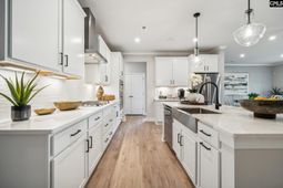 712 Feldspar Court  photo 4