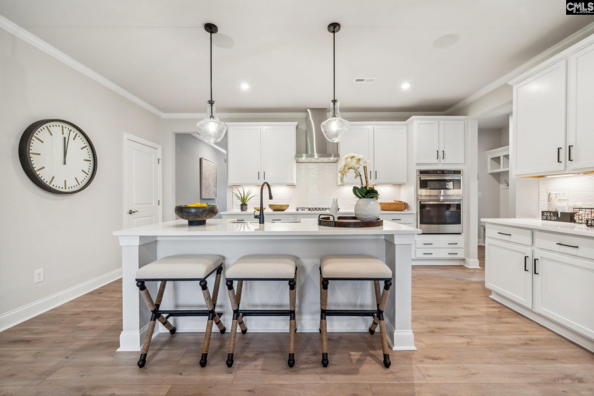 712 Feldspar Court  Photo 4