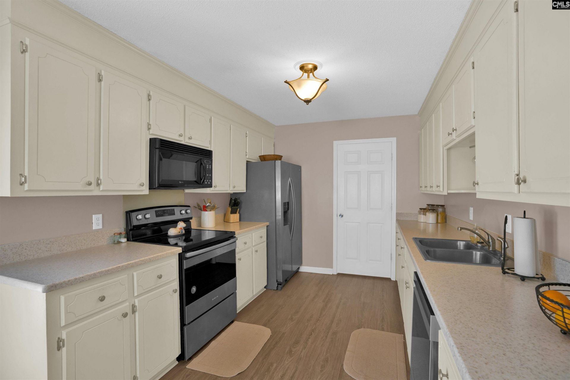 152 Toucan Way Photo 13