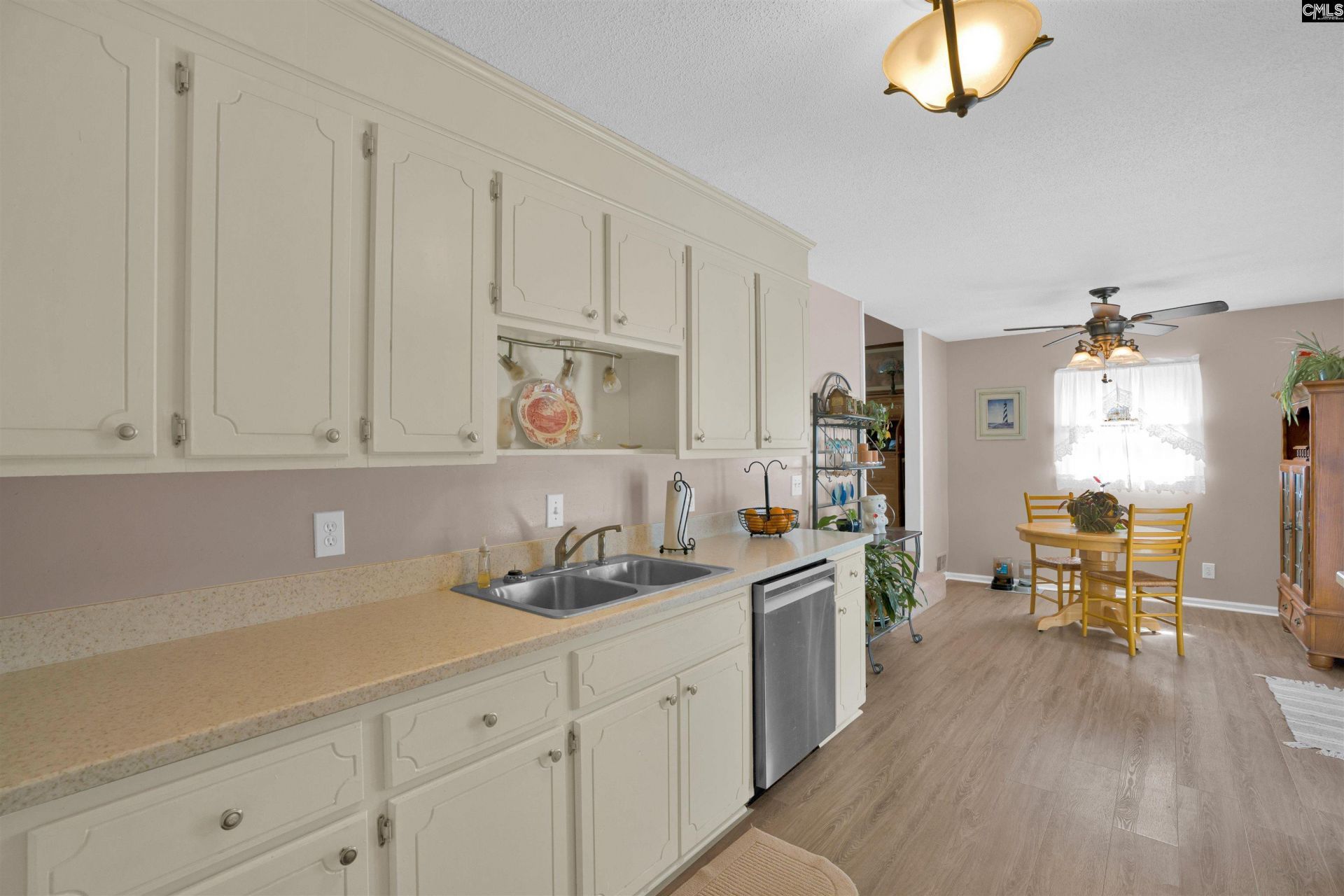 152 Toucan Way Photo 15