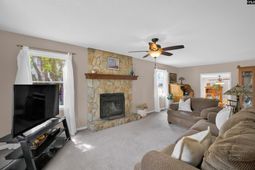 152 Toucan Way photo 4