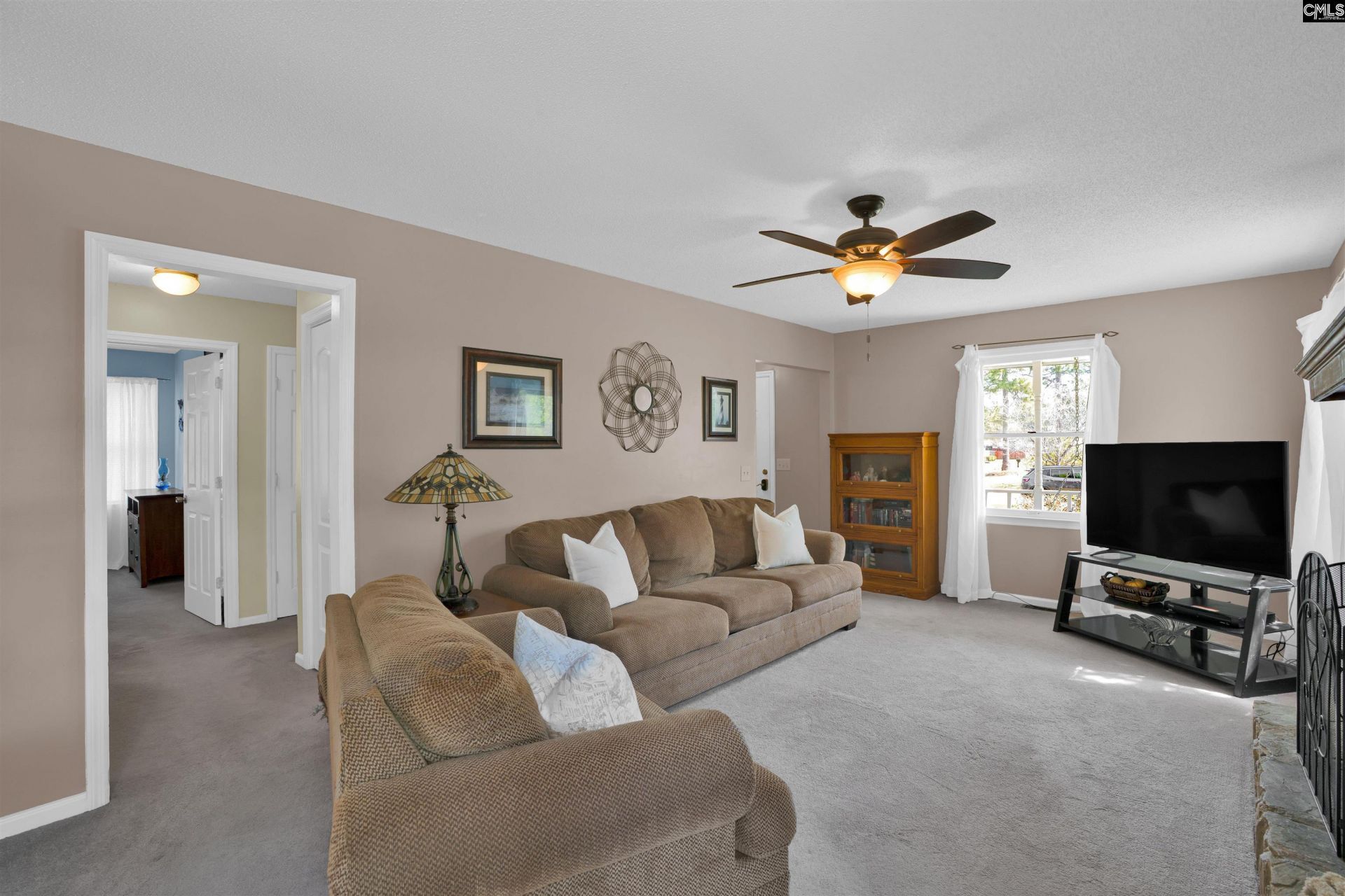 152 Toucan Way Photo 7