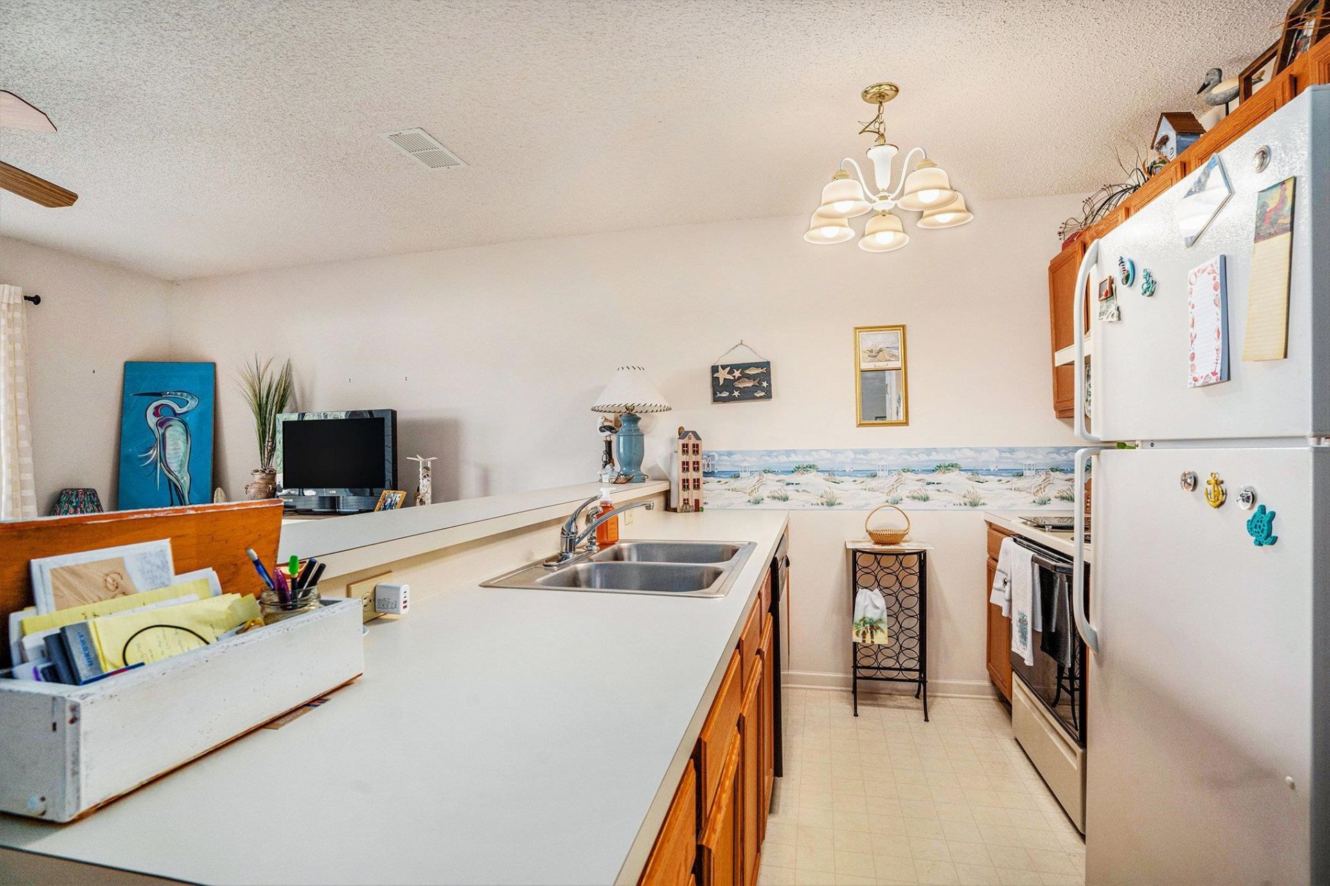 1240 White Tree Ln. Photo 12