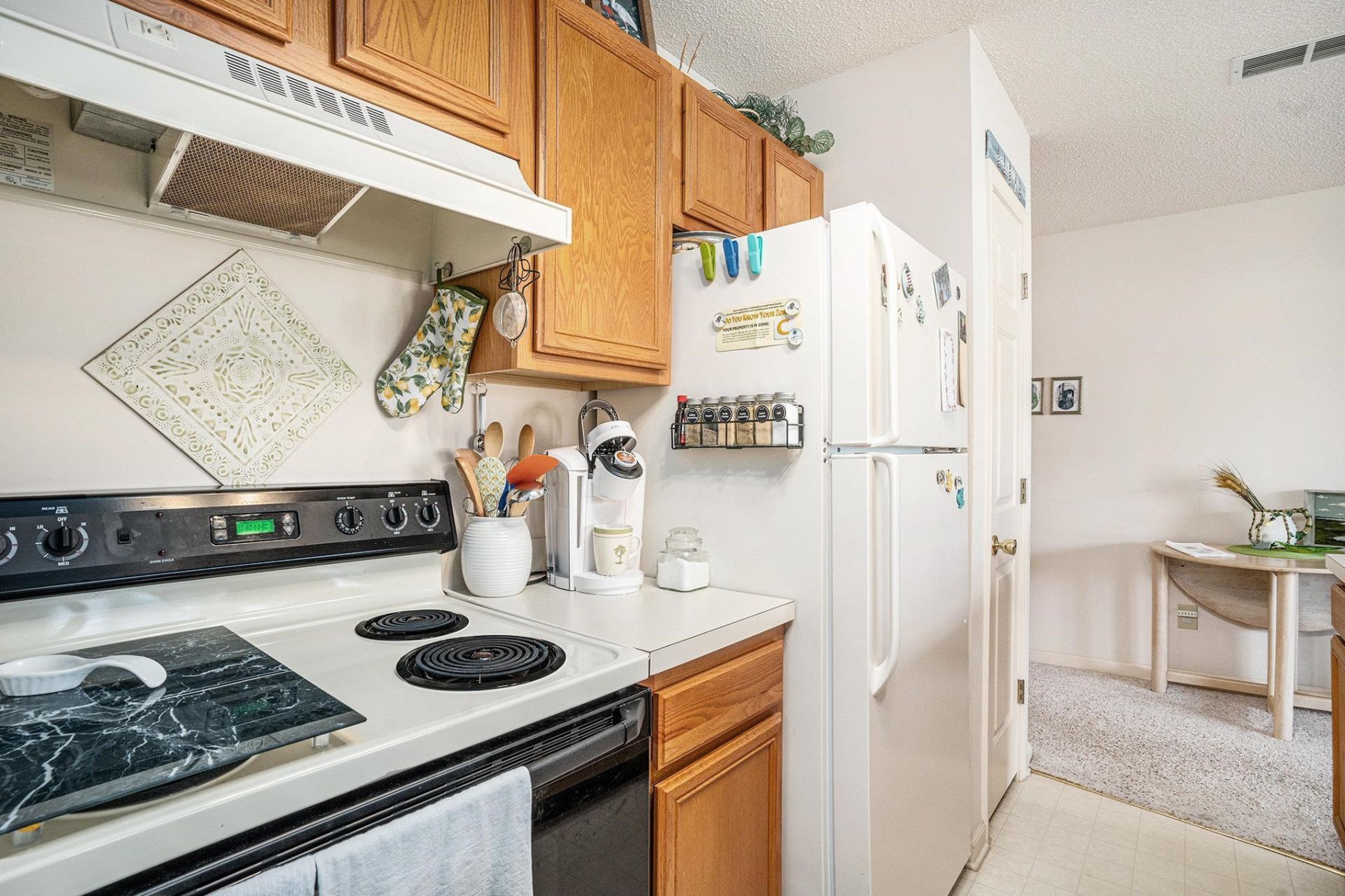 1240 White Tree Ln. Photo 13