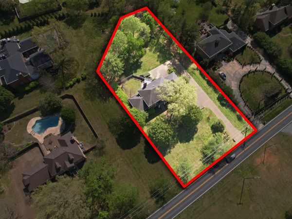 1000 Wilson Pike, Brentwood, TN 37027